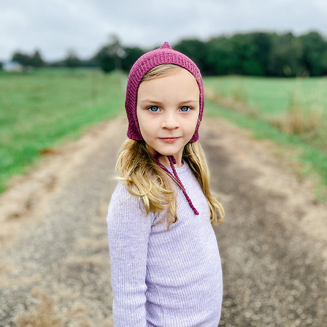 Seed Stitch Bonnets